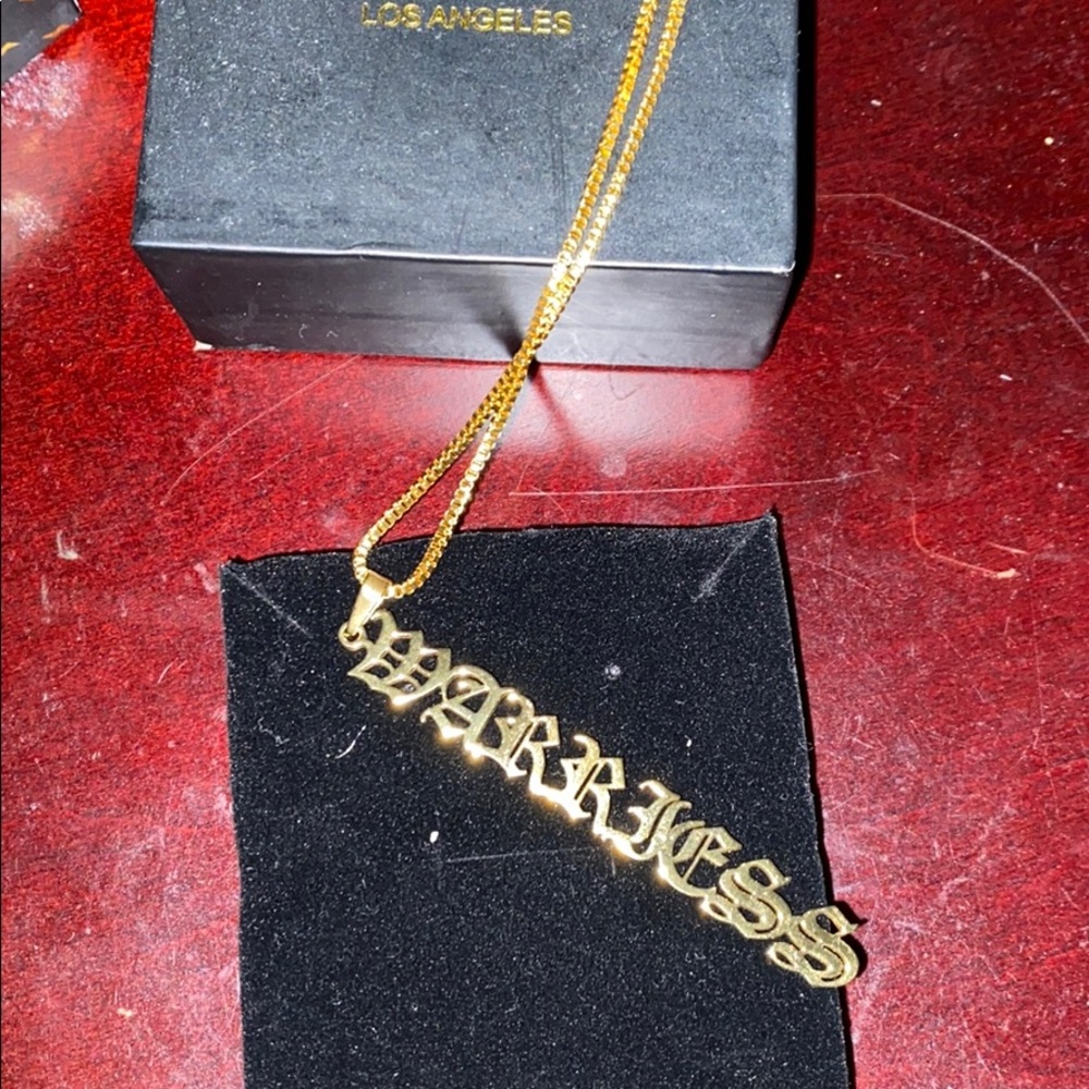 NIB STORMS “WARRIESS” GOLD CHAIN
